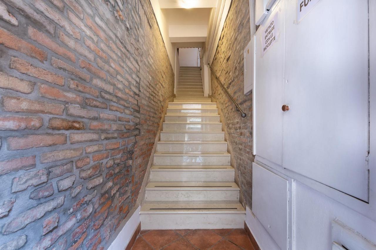 Ferrara Mayr White Apartment المظهر الخارجي الصورة