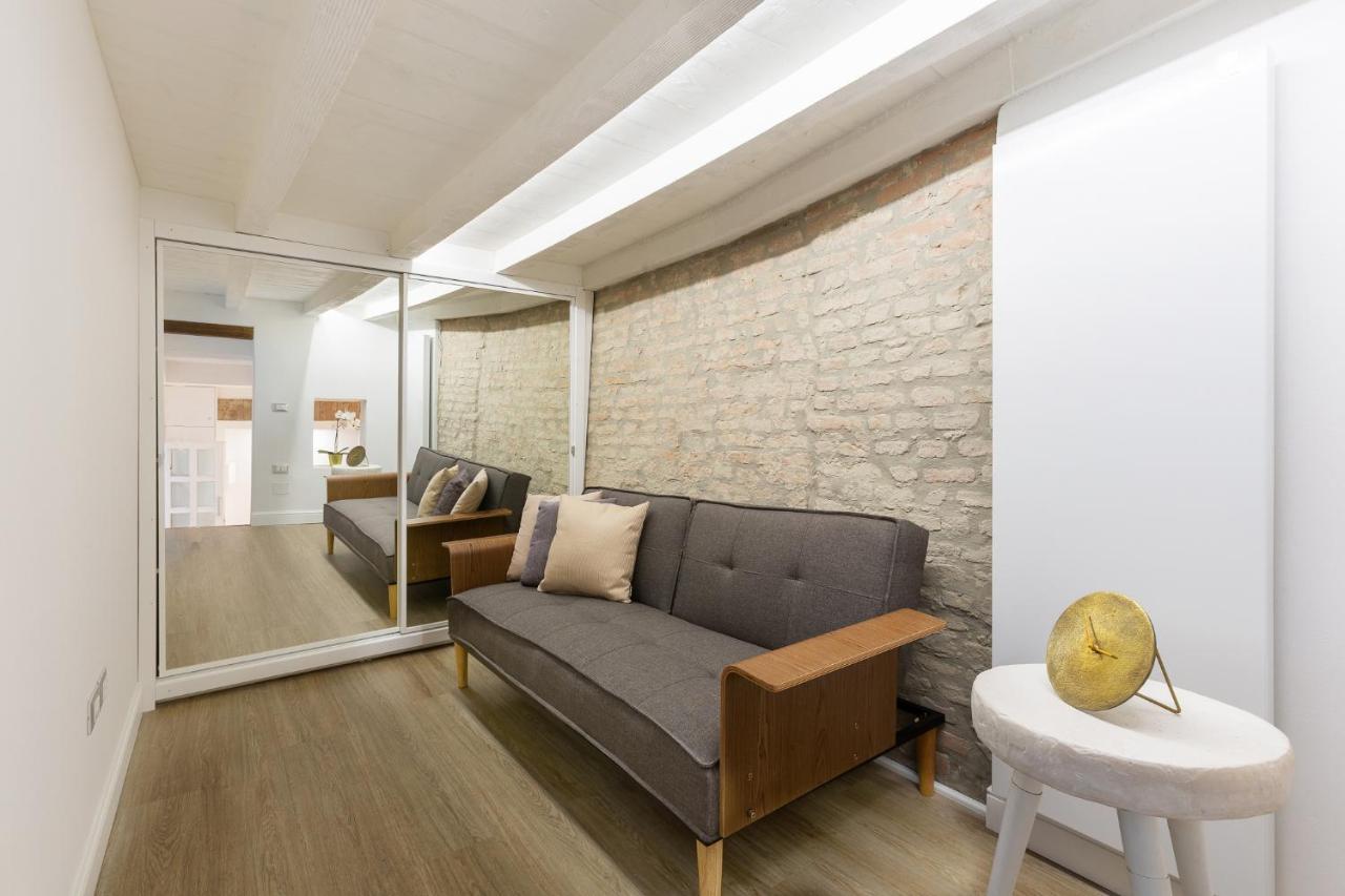 Ferrara Mayr White Apartment المظهر الخارجي الصورة